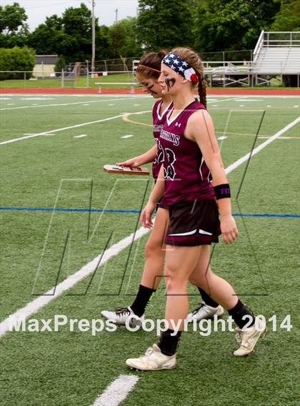 Thumbnail 3 in Burnt Hills-Ballston Lake vs. Minisink Valley (NYSPHSAA Class B Regional) photogallery.