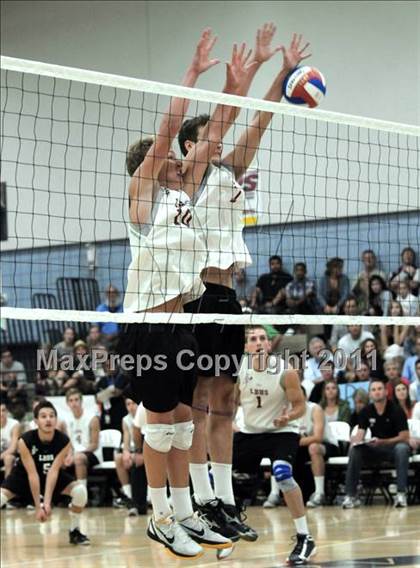 Thumbnail 3 in Parker vs. Laguna Beach (CIF SoCal D3 Regional Final) photogallery.