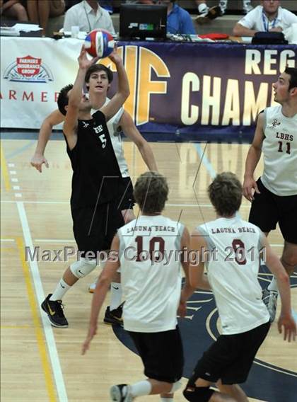 Thumbnail 1 in Parker vs. Laguna Beach (CIF SoCal D3 Regional Final) photogallery.