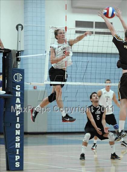 Thumbnail 2 in Parker vs. Laguna Beach (CIF SoCal D3 Regional Final) photogallery.