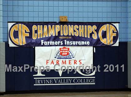 Thumbnail 2 in Parker vs. Laguna Beach (CIF SoCal D3 Regional Final) photogallery.
