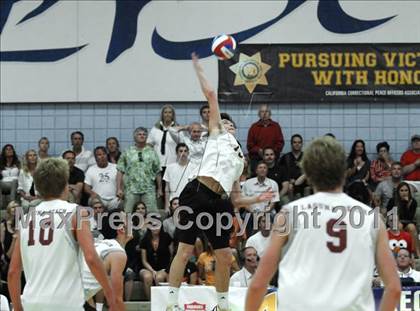 Thumbnail 2 in Parker vs. Laguna Beach (CIF SoCal D3 Regional Final) photogallery.