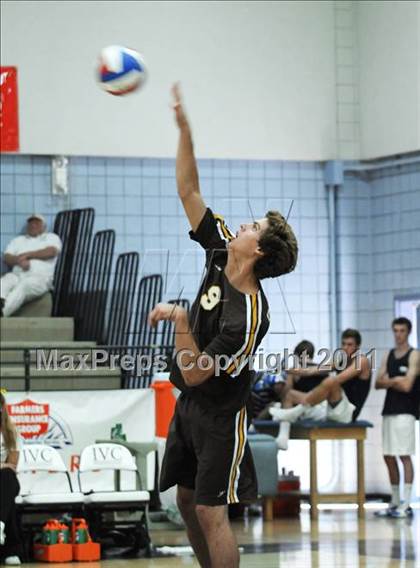 Thumbnail 1 in Parker vs. Laguna Beach (CIF SoCal D3 Regional Final) photogallery.