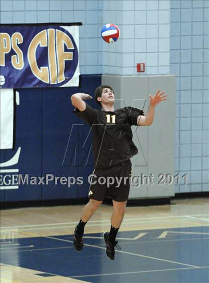 Thumbnail 2 in Parker vs. Laguna Beach (CIF SoCal D3 Regional Final) photogallery.