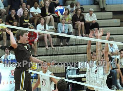 Thumbnail 2 in Parker vs. Laguna Beach (CIF SoCal D3 Regional Final) photogallery.