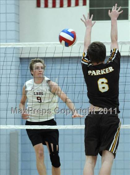 Thumbnail 2 in Parker vs. Laguna Beach (CIF SoCal D3 Regional Final) photogallery.