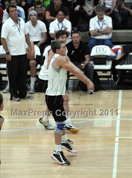 Thumbnail 2 in Parker vs. Laguna Beach (CIF SoCal D3 Regional Final) photogallery.