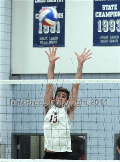 Thumbnail 1 in Parker vs. Laguna Beach (CIF SoCal D3 Regional Final) photogallery.