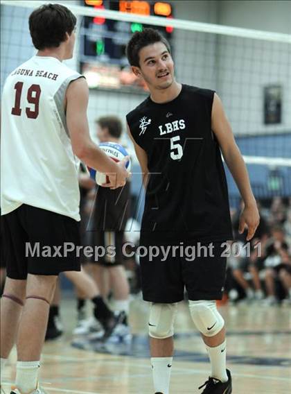 Thumbnail 1 in Parker vs. Laguna Beach (CIF SoCal D3 Regional Final) photogallery.