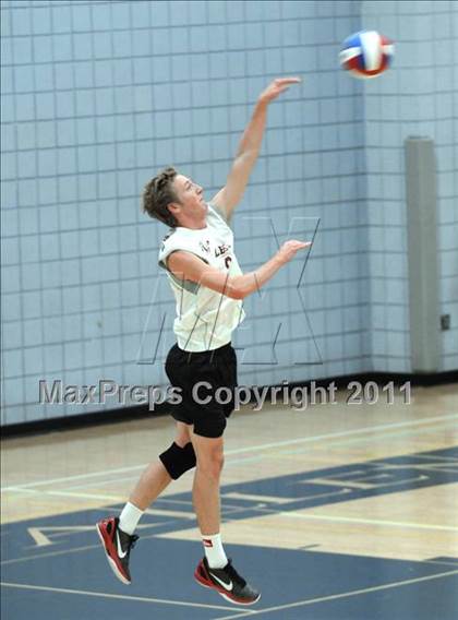 Thumbnail 2 in Parker vs. Laguna Beach (CIF SoCal D3 Regional Final) photogallery.