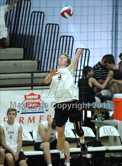 Thumbnail 3 in Parker vs. Laguna Beach (CIF SoCal D3 Regional Final) photogallery.