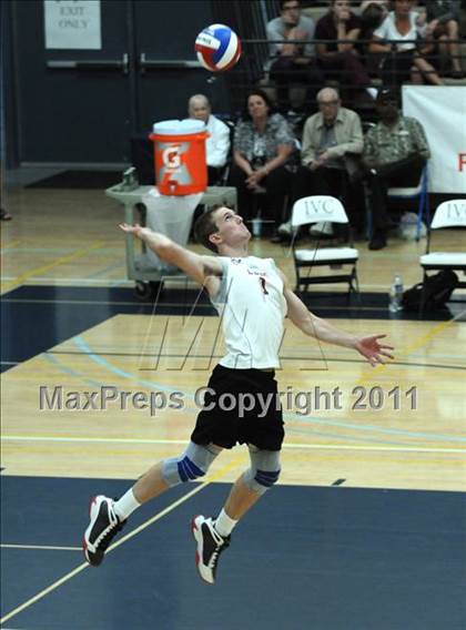 Thumbnail 2 in Parker vs. Laguna Beach (CIF SoCal D3 Regional Final) photogallery.