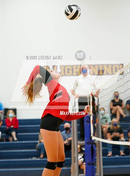 Thumbnail 2 in Chandler Prep @ Lincoln Prep photogallery.