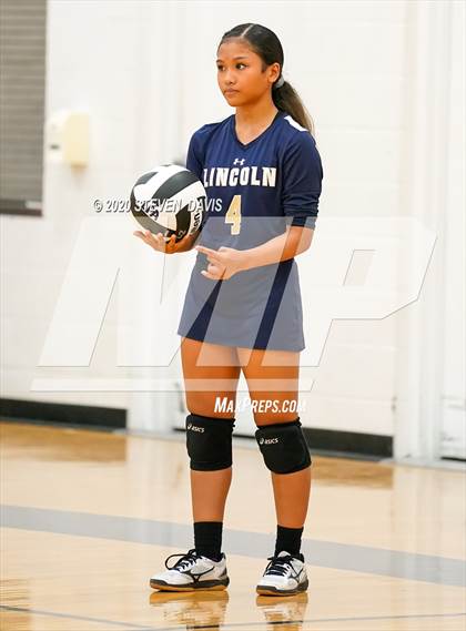 Thumbnail 2 in Chandler Prep @ Lincoln Prep photogallery.