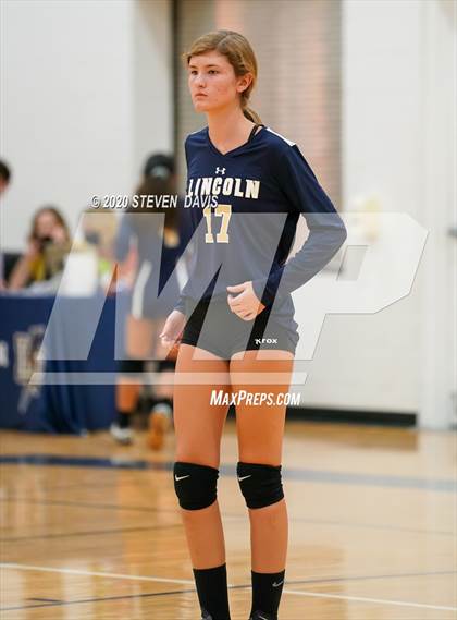 Thumbnail 2 in Chandler Prep @ Lincoln Prep photogallery.