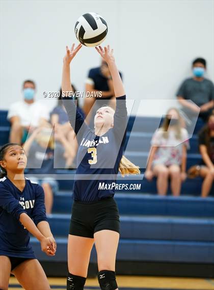 Thumbnail 1 in Chandler Prep @ Lincoln Prep photogallery.