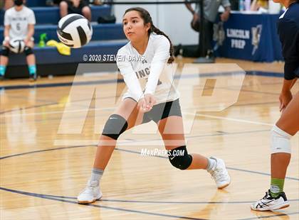 Thumbnail 3 in Chandler Prep @ Lincoln Prep photogallery.