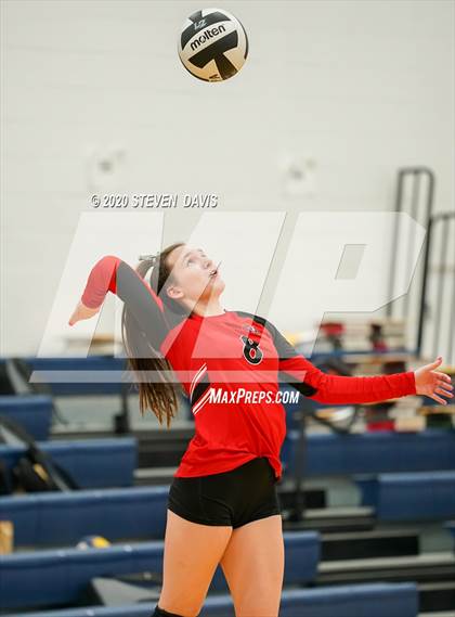Thumbnail 3 in Chandler Prep @ Lincoln Prep photogallery.