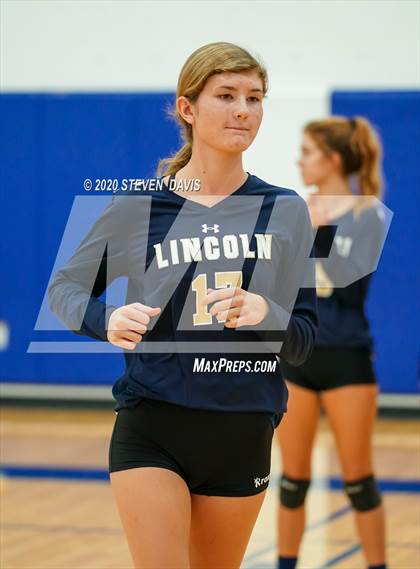 Thumbnail 2 in Chandler Prep @ Lincoln Prep photogallery.