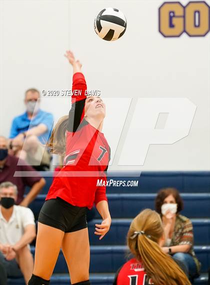 Thumbnail 2 in Chandler Prep @ Lincoln Prep photogallery.