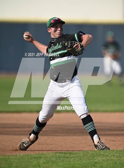 Thumbnail 3 in Mayfield vs. South (OHSAA D1 District Semifinal) photogallery.