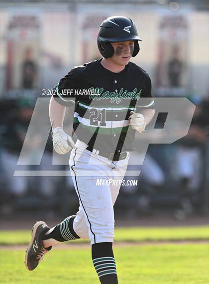Thumbnail 1 in Mayfield vs. South (OHSAA D1 District Semifinal) photogallery.