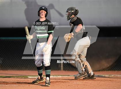 Thumbnail 2 in Mayfield vs. South (OHSAA D1 District Semifinal) photogallery.