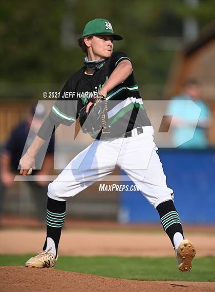 Thumbnail 2 in Mayfield vs. South (OHSAA D1 District Semifinal) photogallery.