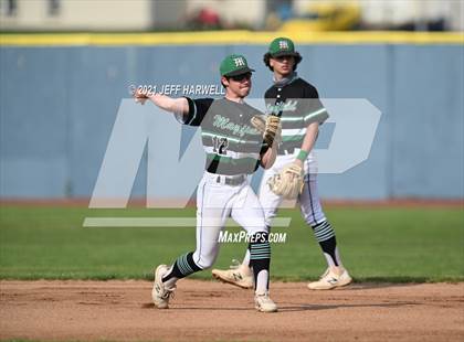 Thumbnail 2 in Mayfield vs. South (OHSAA D1 District Semifinal) photogallery.