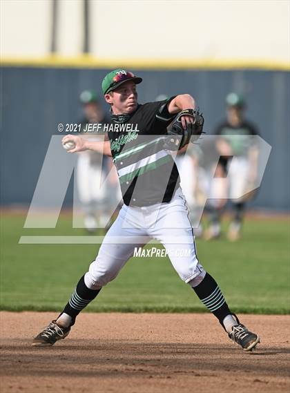 Thumbnail 2 in Mayfield vs. South (OHSAA D1 District Semifinal) photogallery.