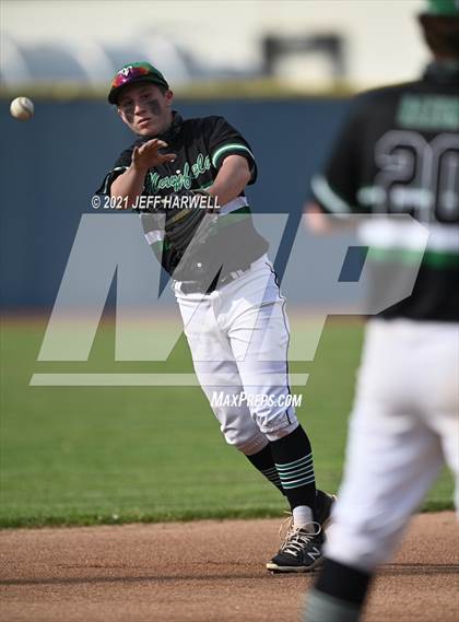 Thumbnail 2 in Mayfield vs. South (OHSAA D1 District Semifinal) photogallery.