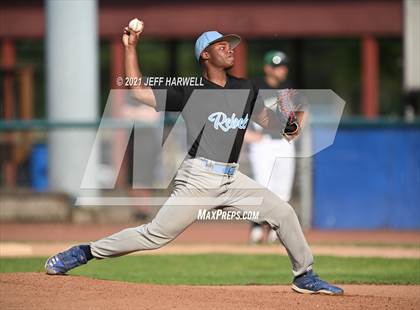 Thumbnail 1 in Mayfield vs. South (OHSAA D1 District Semifinal) photogallery.