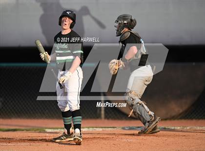 Thumbnail 1 in Mayfield vs. South (OHSAA D1 District Semifinal) photogallery.