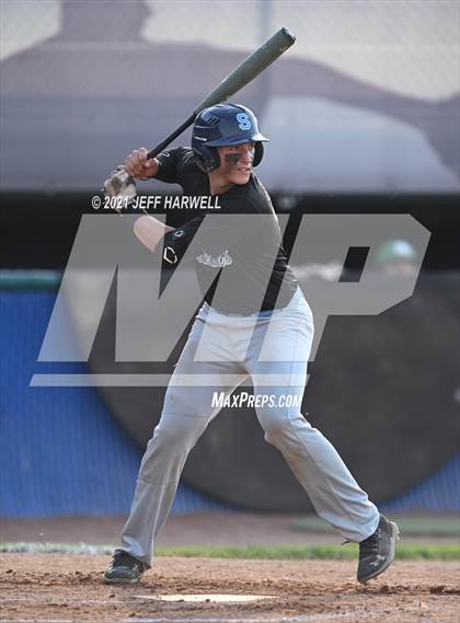 Thumbnail 3 in Mayfield vs. South (OHSAA D1 District Semifinal) photogallery.