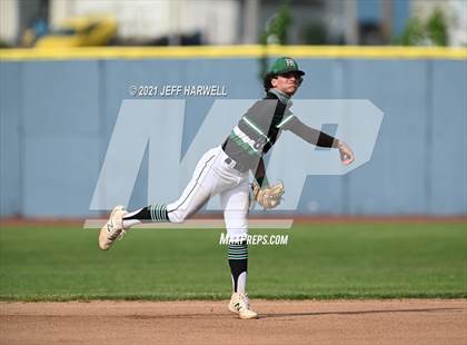 Thumbnail 3 in Mayfield vs. South (OHSAA D1 District Semifinal) photogallery.