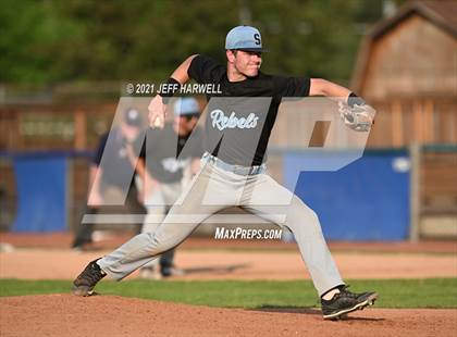 Thumbnail 1 in Mayfield vs. South (OHSAA D1 District Semifinal) photogallery.