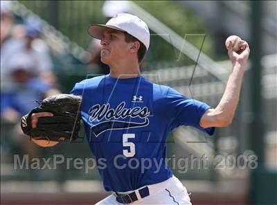 Thumbnail 3 in Georgetown vs. Plano West (Texas 5A Regional Final - Game 2) photogallery.