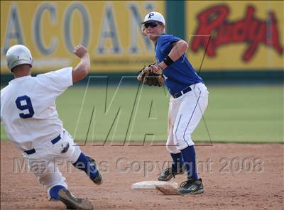 Thumbnail 2 in Georgetown vs. Plano West (Texas 5A Regional Final - Game 2) photogallery.