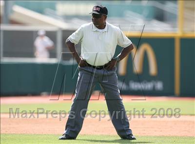 Thumbnail 2 in Georgetown vs. Plano West (Texas 5A Regional Final - Game 2) photogallery.