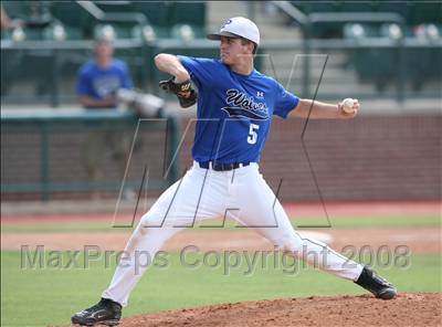 Thumbnail 2 in Georgetown vs. Plano West (Texas 5A Regional Final - Game 2) photogallery.