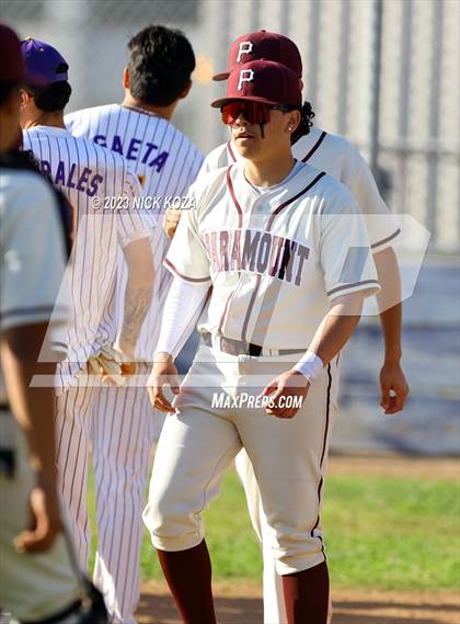 Thumbnail 3 in Paramount vs. Lynwood photogallery.