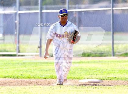 Thumbnail 2 in Paramount vs. Lynwood photogallery.