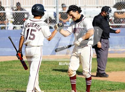 Thumbnail 1 in Paramount vs. Lynwood photogallery.