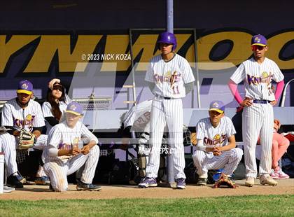 Thumbnail 3 in Paramount vs. Lynwood photogallery.