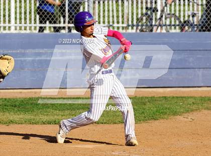 Thumbnail 1 in Paramount vs. Lynwood photogallery.
