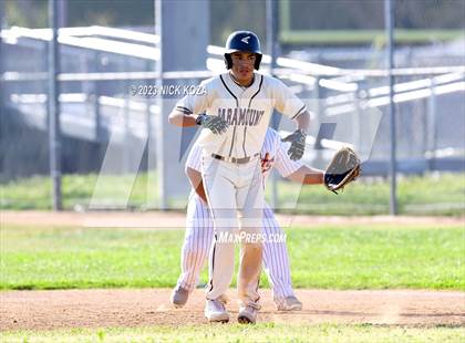 Thumbnail 3 in Paramount vs. Lynwood photogallery.