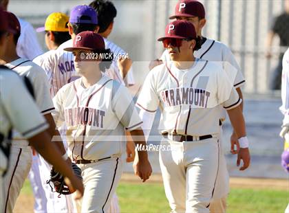 Thumbnail 1 in Paramount vs. Lynwood photogallery.