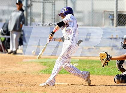 Thumbnail 3 in Paramount vs. Lynwood photogallery.