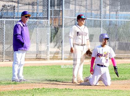 Thumbnail 1 in Paramount vs. Lynwood photogallery.