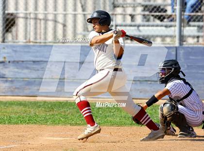 Thumbnail 3 in Paramount vs. Lynwood photogallery.